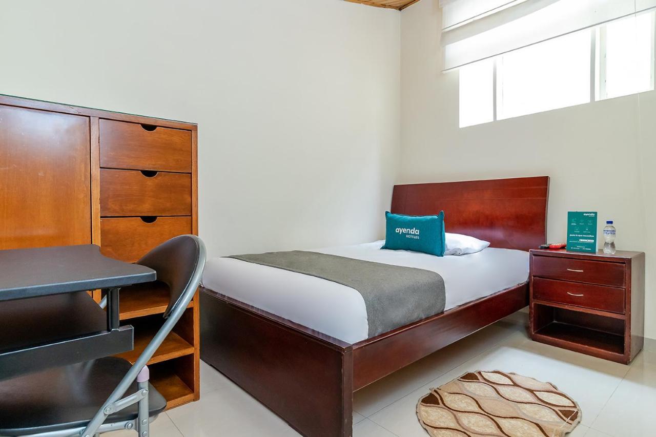 Hotel Nabusimake Modelia Bogotá Extérieur photo