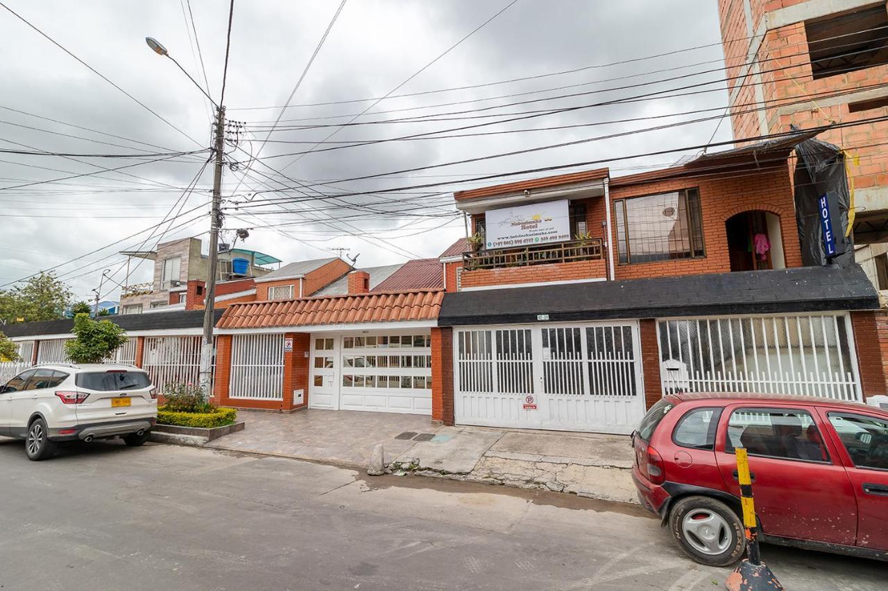 Hotel Nabusimake Modelia Bogotá Extérieur photo